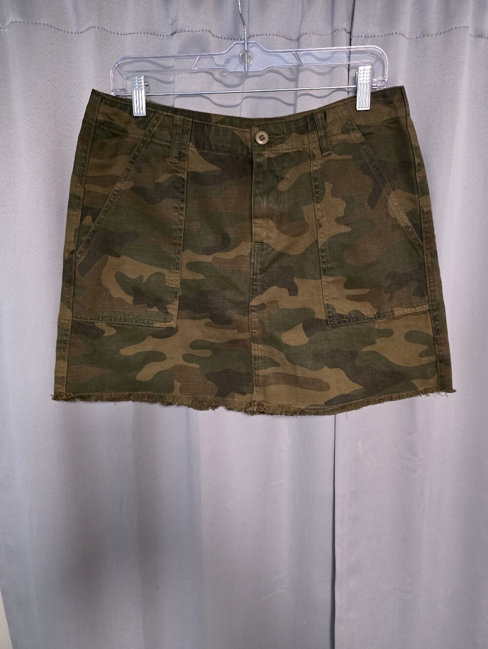 Blank NYC Camo Utility Mini Skirt - Green/Brown